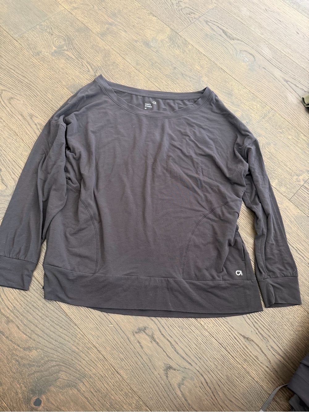 GAP Long Sleeve Tee